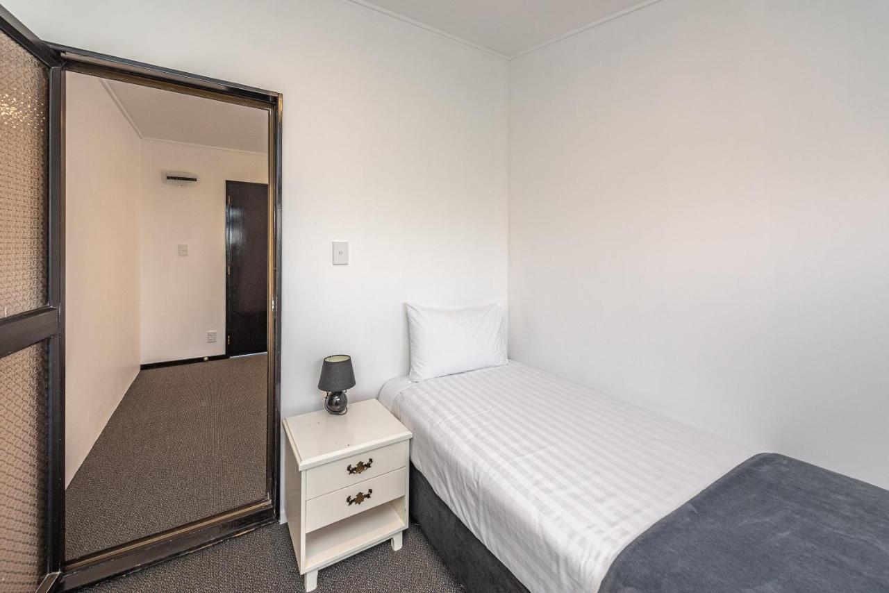 Burwood Motel Whanganui Kültér fotó