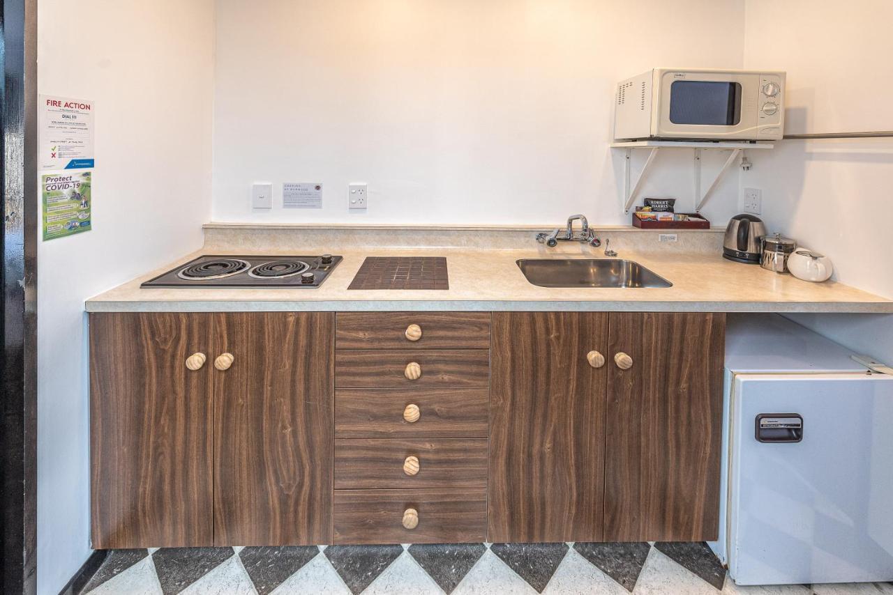 Burwood Motel Whanganui Kültér fotó