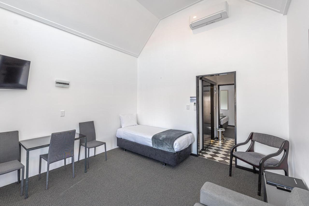 Burwood Motel Whanganui Kültér fotó