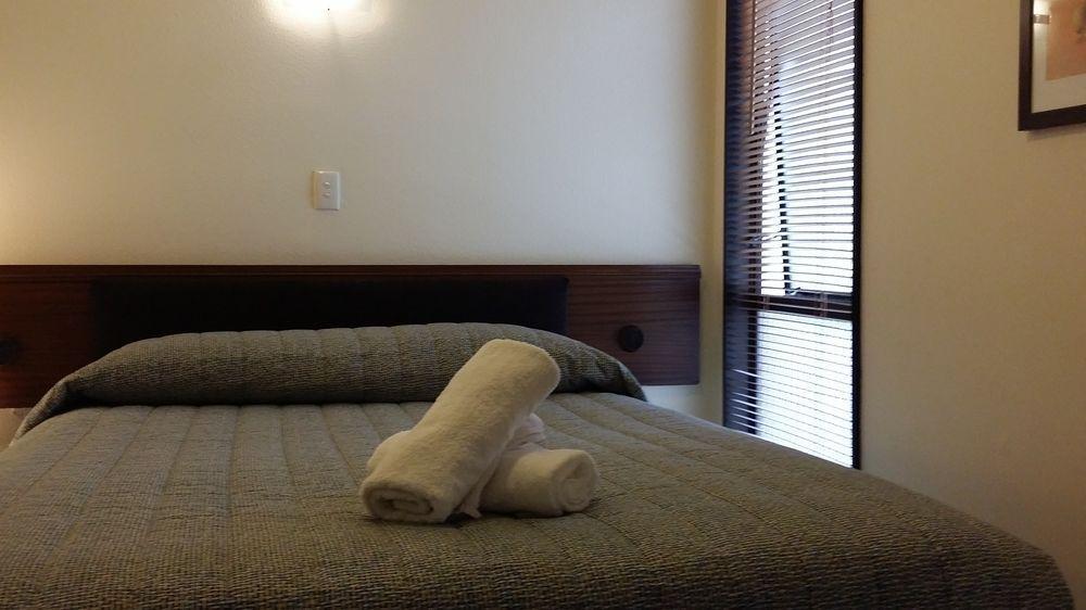 Burwood Motel Whanganui Kültér fotó