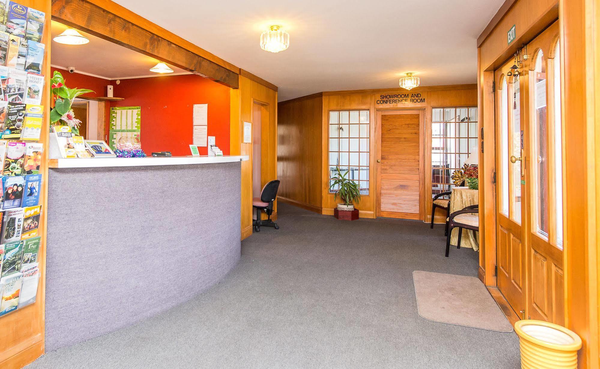 Burwood Motel Whanganui Kültér fotó